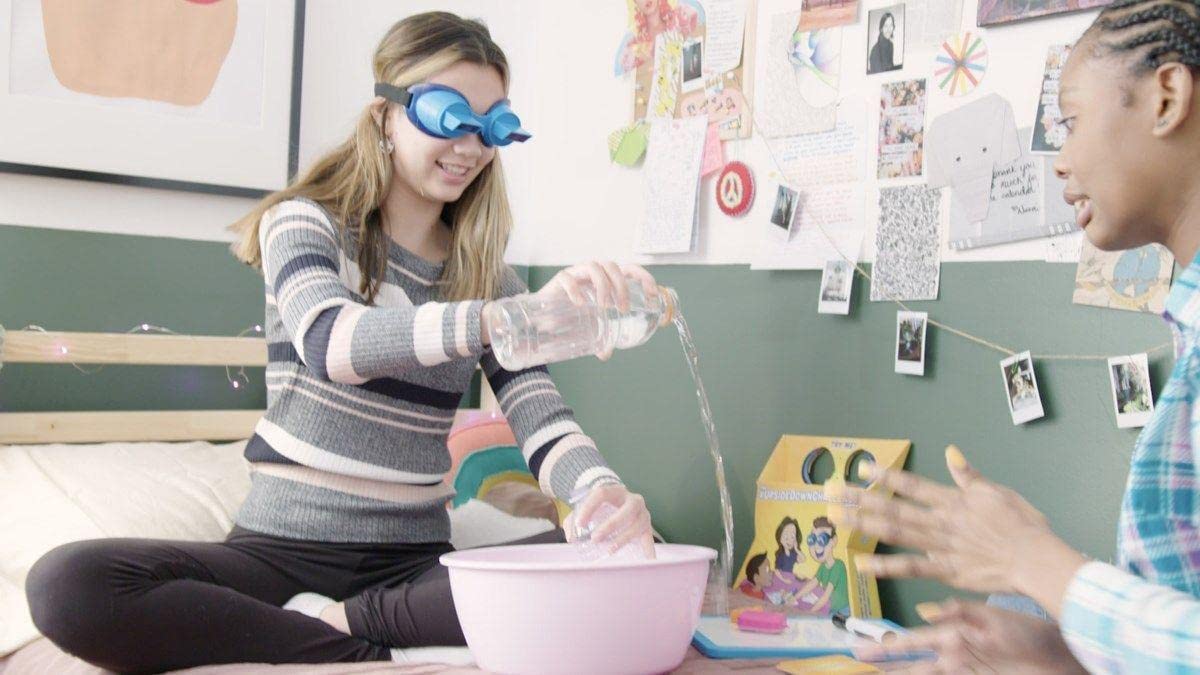 Vango The UpsideDownChallenge Game for Family & Kids - Fun Challenges with Upside Down Goggles - Hilarious for Game Night & Parties - 2-6 Players, Ages 8+ (Standard Edition)