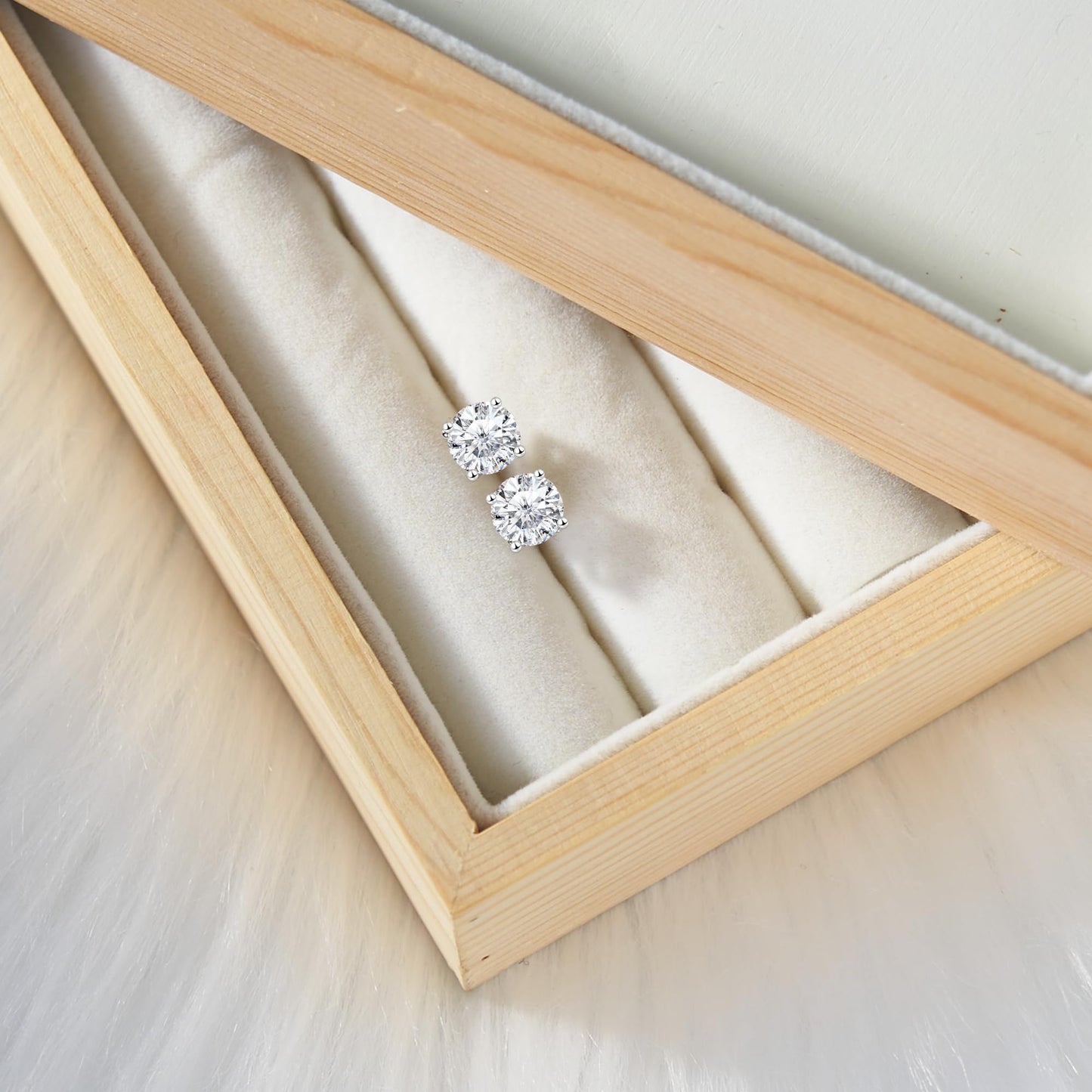 Moissanite Earrings Studs 1ct-3ct for Women/Men, 925 Sterling Silver with 18K White Gold Plated Hypoallergenic Flat Back Birthday Gifts for Women Girlfriend Wife Engagement VVS1 Lab Created Jewelry