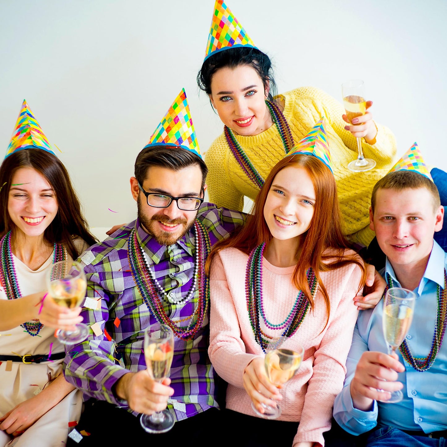 Huskein Bead Necklace, 120PCS Mardi Gras Beads, 33" Colorful Mardi Gras Beads Necklaces, Women Men Party Costume Accessories Parade Throws Bulk Party Favors for Christmas Pirate Carnival