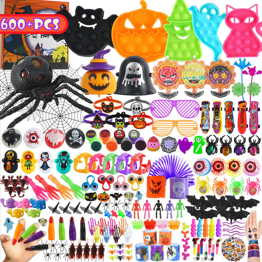 600Pcs Halloween Party Favors for Kids, Halloween Toys Bulk Fidgets for Party Supplies, Halloween Treats Non Candy, Goodie Bag Stuffers, School Gifts Classroom Carnival Prizes, Treasure Box Toy Chest