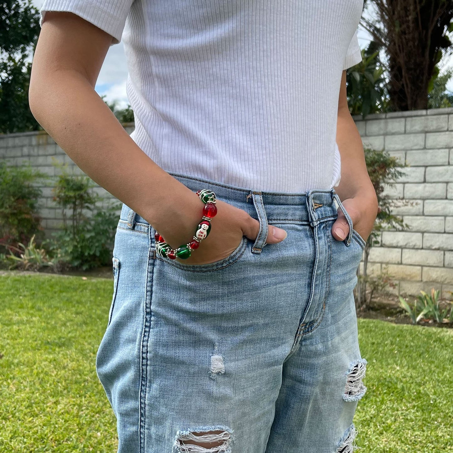 fiona Christmas Glass Beaded Bracelet, Holiday Birthday Jewelry Gifts For Women, 1 pc (Snowman)